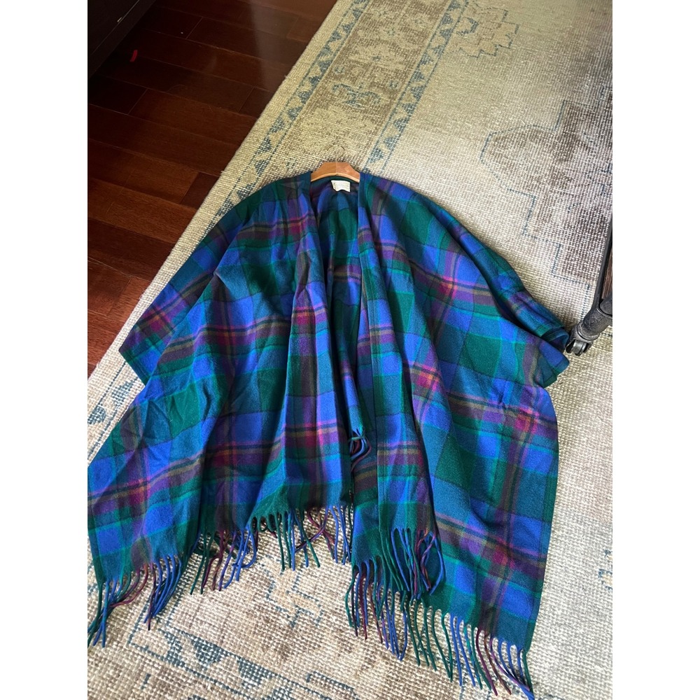 Vintage Pendleton Wool Cape Plaid Fringe Wrap Ruana Blanket Coat Ranch USA Made
